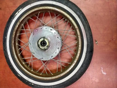 1963-1966 Honda CA95 150 Benly Baby Dream roda dianteira, cubo 1964 1965 - Imagem 1 de 4