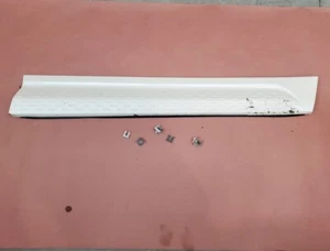 2010 2011 2012 Honda Accord Crosstour Front Right Lower Door Molding White OEM - Picture 1 of 8