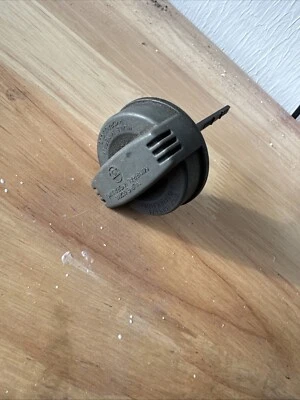 Tapa dirección asistida gris audi a4 s4 b6 b7 2002-2007 8d0422361c ust62216 Foto 1 de 4