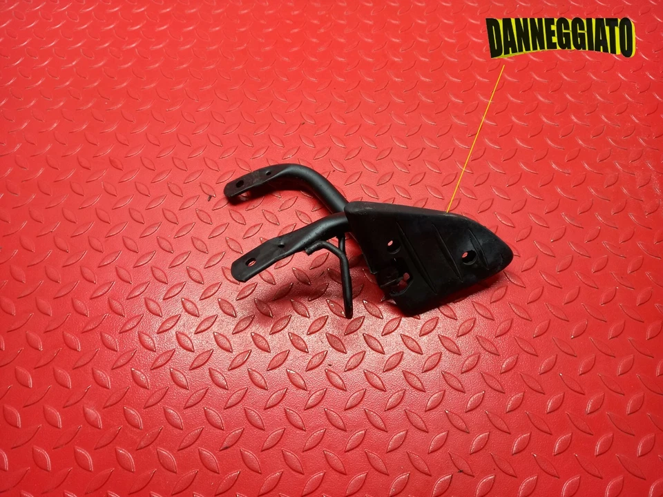 PASAJERO DERECHO FOOTPEG HONDA SH 150i AÑO 2007 SERIE 2005 2008 Foto 1 de 1