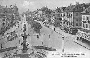 CPA SUISSE LA CHAUX DE FONDS GRANDE FONTAINE ET RUE LEOPOLD ROBERT (cliché rare - Picture 1 of 1