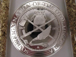 7/8 Unzen OTOE INDIANER STAMM INDIANER NATIONEN KUNSTMÜNZE SILBER.999 + GOLD - Bild 1 von 1