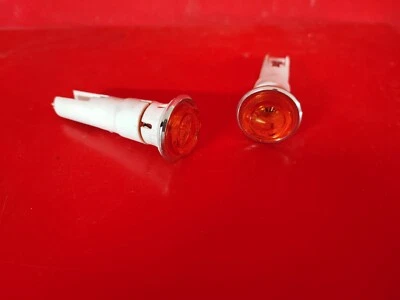 COPPIA FANALINI FRECCE LATERALI FIAT 124 SPIDER DINO 128 RALLY FERRARI NUOVE - Immagine 1 di 3