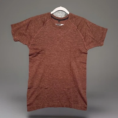 Nueva Camiseta Alphalete Héroe Medio Sin Costuras Gorrión Marrón Cuello Redondo Mangas Cortas Foto 1 de 4