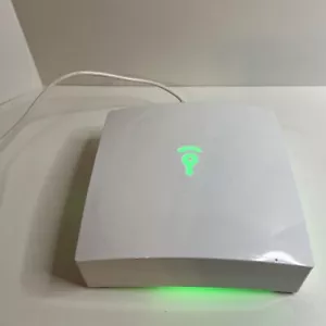 Frontpoint Hub FPHUB1 Front Point Security System - Picture 1 of 7