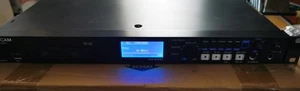 Tascam SS-R100 Registratore A Stato Solido USB/SD/CF WAV/MP3 - Imagen 1 de 18