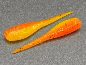 (24) 2" CAZADOR DE LOSAS "Fire Craw" GRUBS CEBO PLANTILLAS CRAPPIE PANFISH BEBÉ SHAD - Imagen 1 de 2