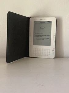Amazon Kindle Blanc 2ème Génération Avec Etui Noir POUR PIECES OU REPARATION E Reader - Photo 1/9