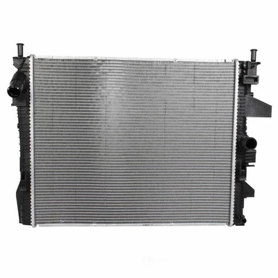 Radiador Motorcraft RAD-113 para Ford Focus 16-18 Foto 1 de 4