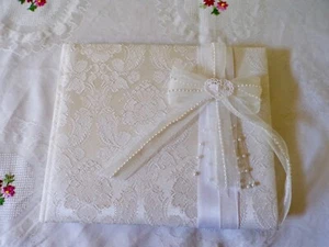 Hallmark wedding guest book white brocade ribbon faux pearls New w/o tags - Picture 1 of 5
