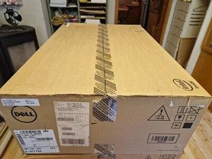 New, sealed DELL Poweredge R620 2x SAS 145 GB + 4 x 300 GB. Opened for photos. - Picture 1 of 15