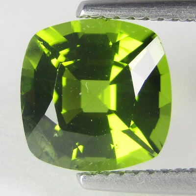 Maravilloso peridoto natural de 3,38 quilates 8,8 mm corte cojín piedras preciosas sueltas Ref VIDEO Foto 1 de 3