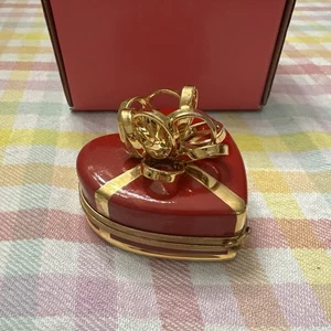 Rochard Limoges Peint Main Valentines Candy Trinket Box - Picture 1 of 8