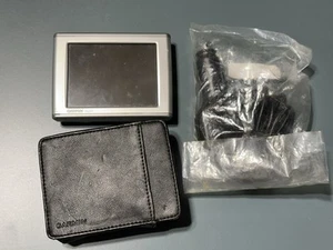Garmin Nuvi 350 NA Silver Portable Touch Screen 3.5" LCD Display GPS Navigator - Picture 1 of 7
