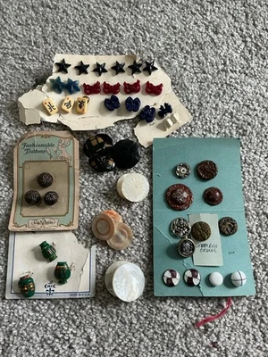 Victorian Era & Vintage BUTTONS (Mahjong, Roman Soldier, Church/Waterwheel Etc) - Image 1 of 4