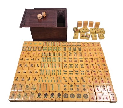 Mahjong Hand Carved Butterscotch Bakelite set  159 Tiles Orig Wood Box Tested - Image 1 of 4
