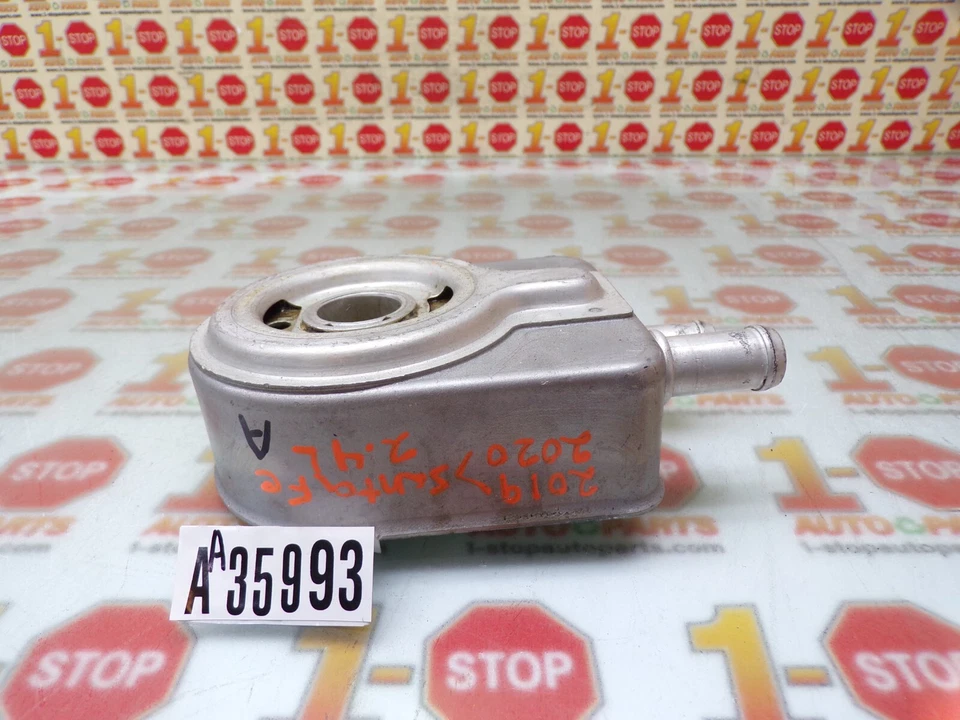 Hyundai Santa Fe 2019-2020 enfriador de aceite de motor 26410-2G101 OEM Foto 1 de 4