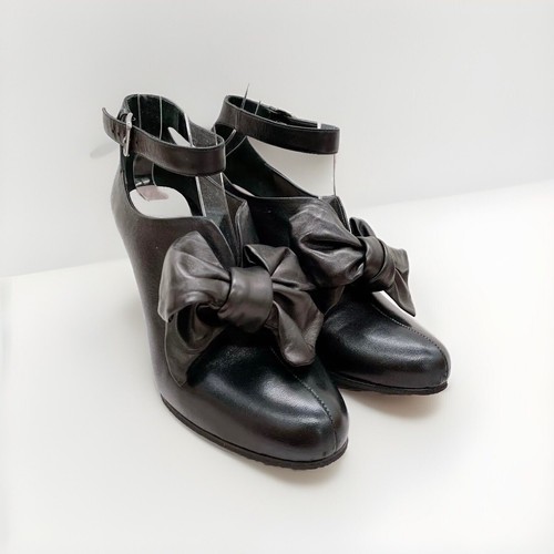 Scarpe Miu Miu tacco alto fiocco cinturino alla caviglia fiocco pelle morbida misura 6 5 36 5 indossate 1 volta