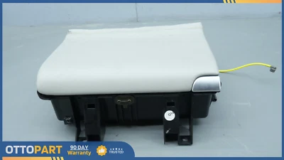 Compartimento de almacenamiento trasero derecho Mercedes R230 SL500 SL55 2003-2006 FABRICANTE DE EQUIPOS ORIGINALES Foto 1 de 4