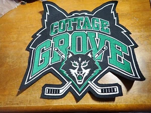 PARCHE TRASERO COTTAGE GROVE WOLFS CLUB DE HOCKEY LIGA NACIONAL DE HOCKEY - Imagen 1 de 2