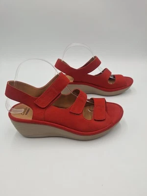 Sandalias Clarks Reedly Juno para mujer 9,5/41 rojo nobuck plataforma ajustable cuña Foto 1 de 4