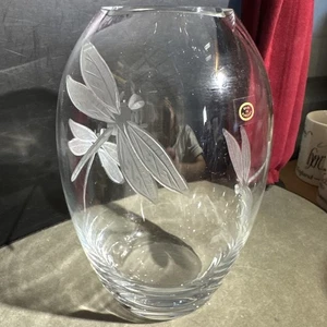 Made In Hungary Etched Dragonfly Crystal Glass Vase 7.5” - Picture 1 of 8