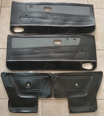 Juego de tarjetas de panel de puerta delantera y trasera 85-93 VW Cabriolet MK1 negro/gris Foto 1 de 4