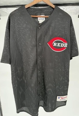 Adam Dunn Autographed/Signed Cincinnati Reds Baseball Jersey SZ XL - NO COA - Image 1 of 4