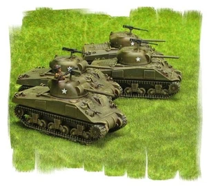 Painted!  US Sherman 75mm platoon (4 vehicles) 15mm WW2 Flames of War - Picture 1 of 2