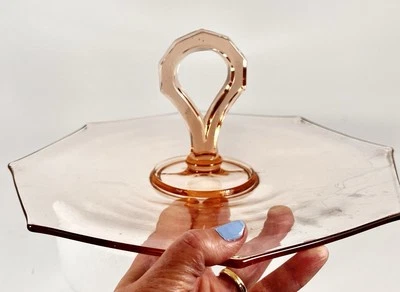 Vintage Pink Depression Glass Octagonal Sandwich Tidbit Dessert Tray w/ Handle - image 1 of 4