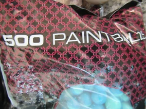 BORSA 500 PAINTBALLS Triumph 68 Cal Blu e Turchese Marbellizzata, Pronta all'uso SPORT - Foto 1 di 3