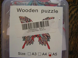 Wooden Jigsaw Puzzle in Plastic Box BUTTERFLY 100+ Pieces A5 Colorful Unique - Picture 1 of 3