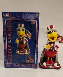 St. Louis Cardinals Mascot Fredbird Bobblehead Of The Month July Arch New In Box - Picture 1 of 8