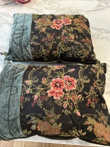 Set Of 2 Borgata Burgundy Beaded Embroidered Floral Accent Throw Pillows - Picture 1 of 10