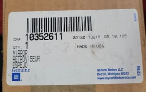 GM 10352611 Mirror Assembly, Inside Rear View C6 Corvette And XLR 2004 and 2005 - Picture 1 of 8