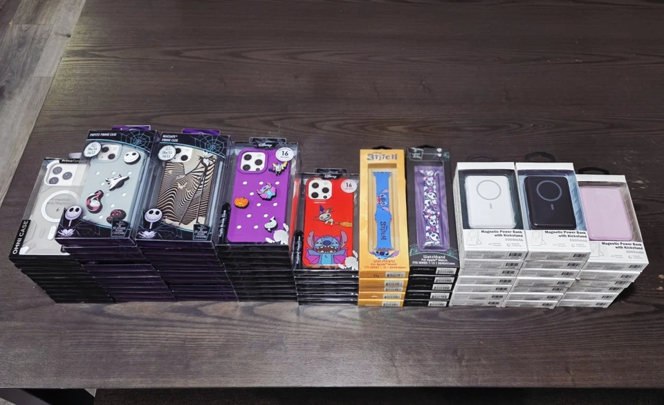 Lot of 78 Pieces! (iPhone Cases, Magnetic Batteries, Watchband for Apple Watch) - Image 1 of 4