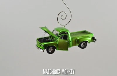Custom '54 Studebaker 3R Pickup Truck Metallic Chrome Christmas Ornament Adorno - Image 1 of 4