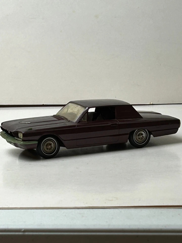 AMT 1966 Ford Thunderbird Promo Car, Read - Image 1 of 4
