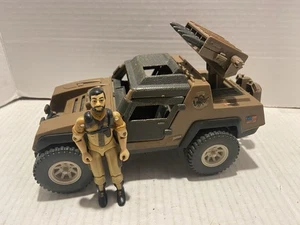 GI Joe Hasbro 1984 VAMP Mark II con Grunt 98% completo sin volante - Imagen 1 de 24