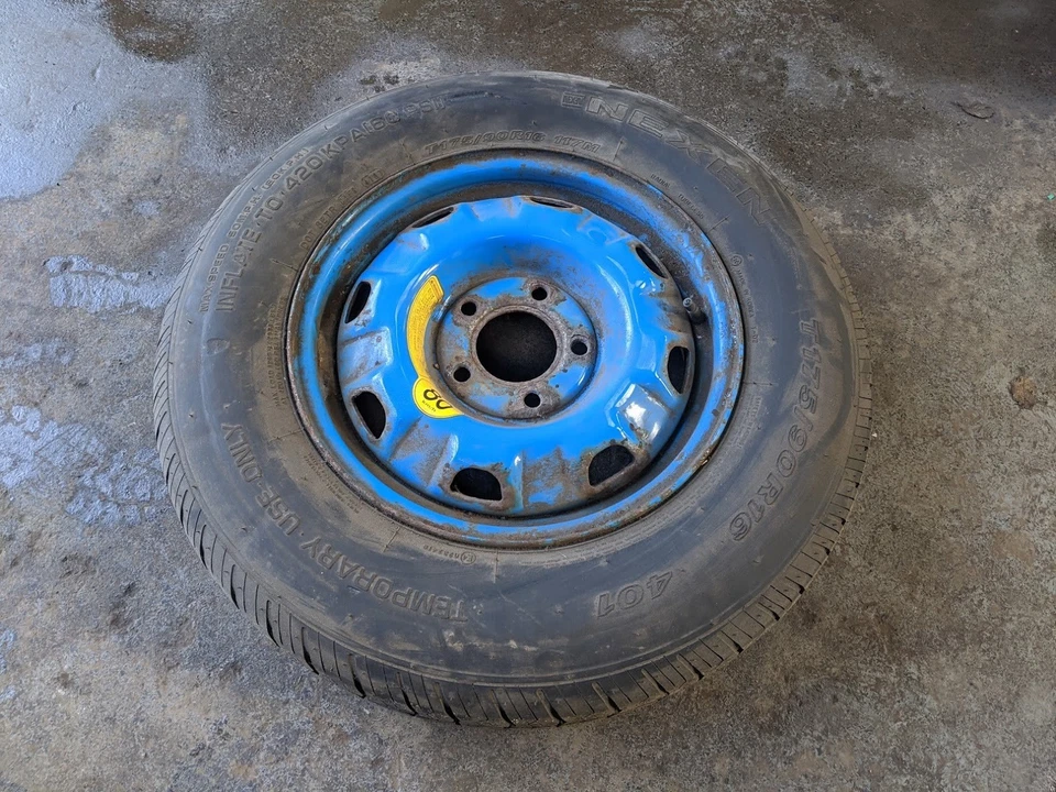 SSANGYONG KYRON 2008 RESERVERAD MIT REIFEN T175/90 R16 - Bild 1 von 4