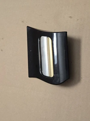 1997 98 1999 Cadillac Deville 41u Black Passsnger Fender Trim Molding D'elegance Foto 1 de 4