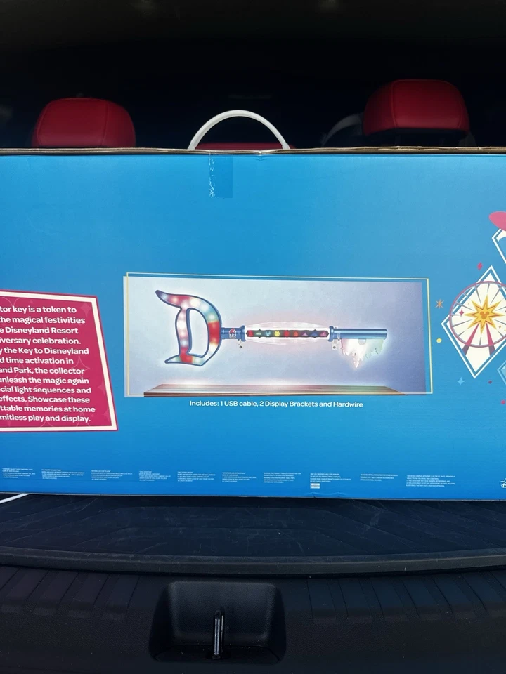 Limited Edition 1/3000 Key To Disney Collection - Image 1 of 4