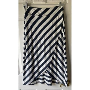 Athleta Skirt XS Striped Nautical Tulip Hem Soft Knit Athleisure Pull On Stretch - Picture 1 of 7