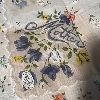 Pañuelo Madre Vintage, Años 50 PINTADO A MANO AZUL CON FLORES con Etiquetas Nuevo de Lote Antiguo Foto 1 de 4