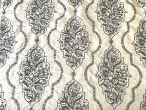 DESIGNERS GUILD FABRIC ROYAL COLLECTION REGENT IVORY FQ052 - Picture 1 of 1