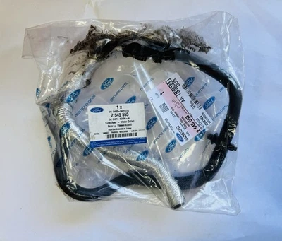 Genuine Ford Transit 2.0 Ecoblue 2017- Heater Pump Outlet Tube 2545553 - Image 1 of 3