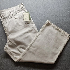 NWT H&M Curvy Loose Fit Baggy Wide Leg HI Waist Women SZ 18 White Denim Jeans - Picture 1 of 23