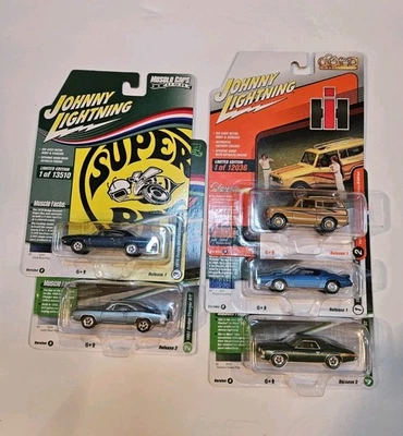 Johnny Lightning Limited Edition, Lot Of 5 Die Cast Cars 1:64 - Image 1 of 4