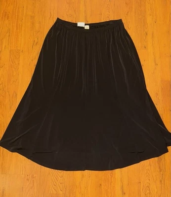 Falda de viaje negra sin arrugas de Kim Rogers para mujer talla 1XL Foto 1 de 4