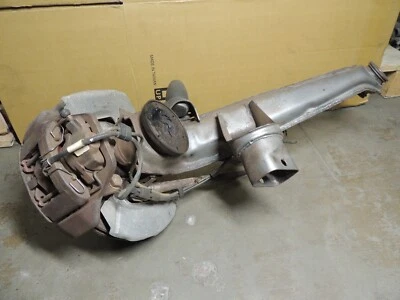 Brazo trasero izquierdo Porsche 924 usado 1977-1982 477501035D Foto 1 de 4